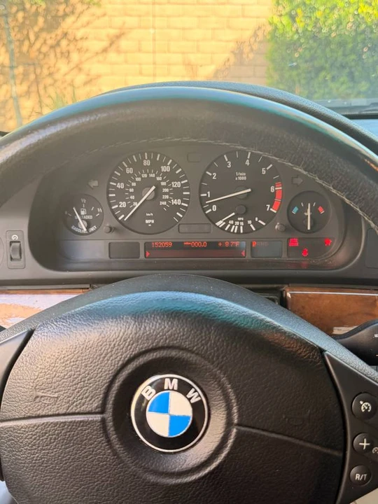 2000 BMW E39 540i - Image 9 of 12