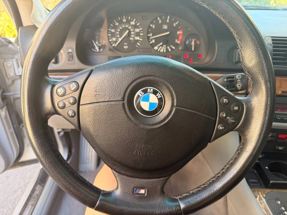 2000 BMW E39 540i - Image 5 of 12
