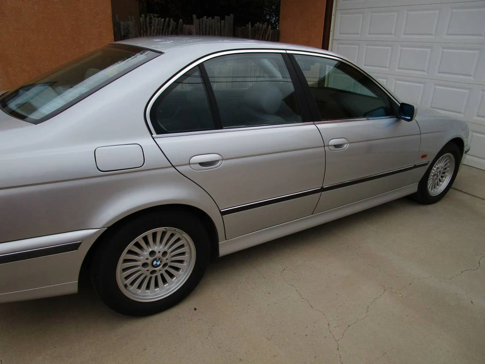2000 BMW E39 540i - Image 2 of 22