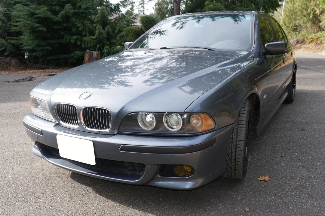 2000 BMW E39 540i - Image 9 of 26