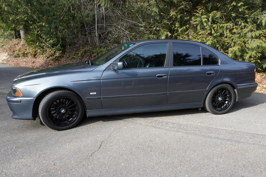 2000 BMW E39 540i - Image 12 of 26
