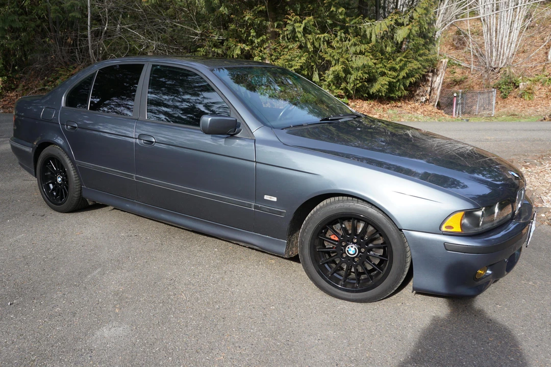 2000 BMW E39 540i - Image 19 of 26