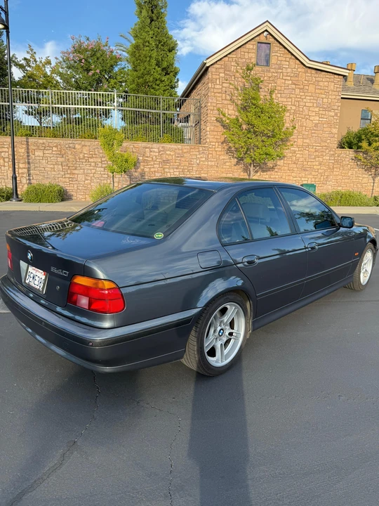 2000 BMW E39 540i - Image 15 of 31