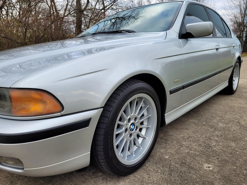 2000 BMW E39 540i - Image 22 of 31