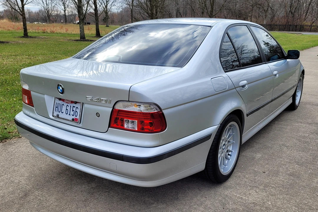 2000 BMW E39 540i - Image 4 of 31