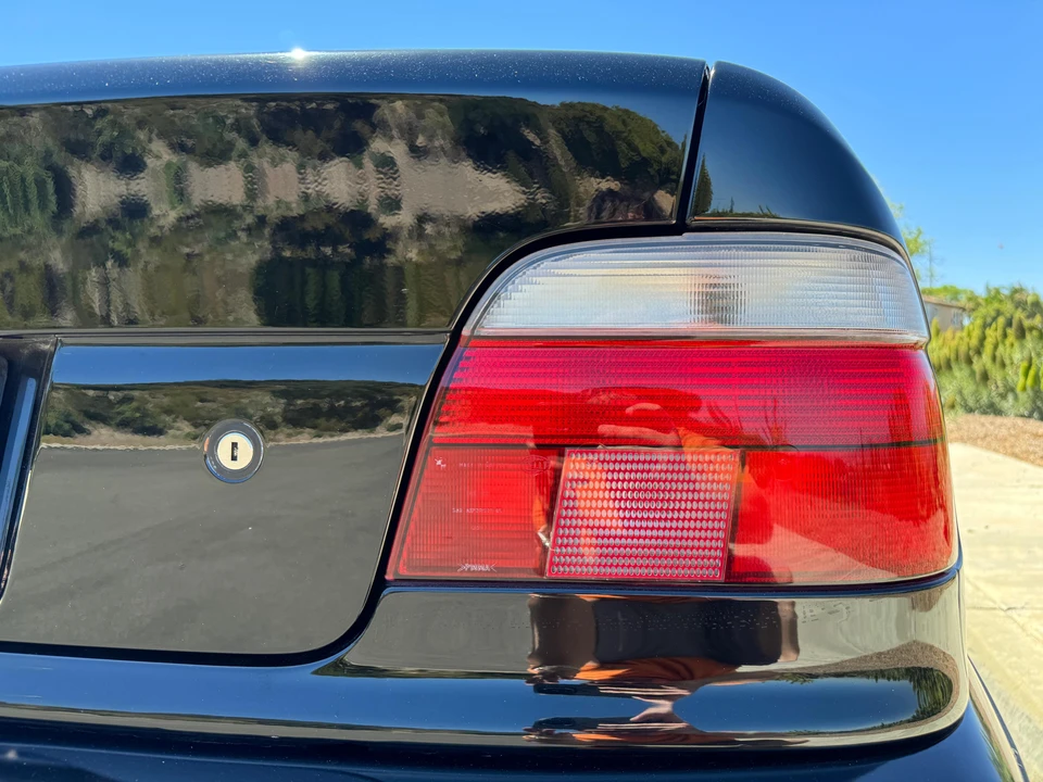 2000 BMW E39 540i - Image 19 of 31