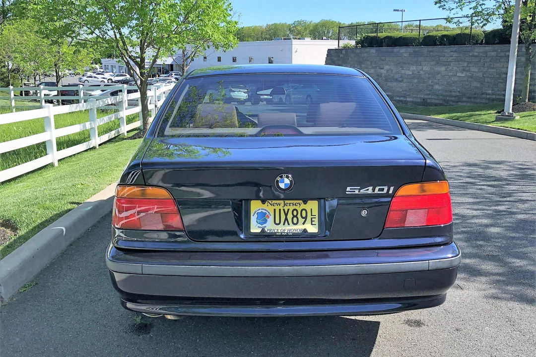 2000 BMW E39 540i - Image 5 of 11