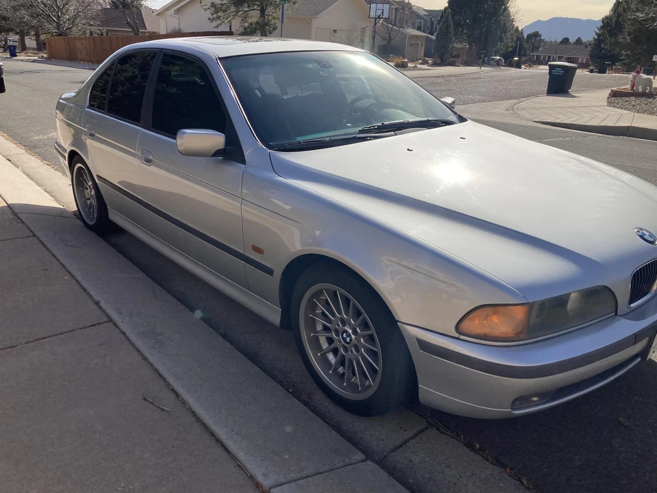 2000 BMW E39 540i - Image 10 of 31