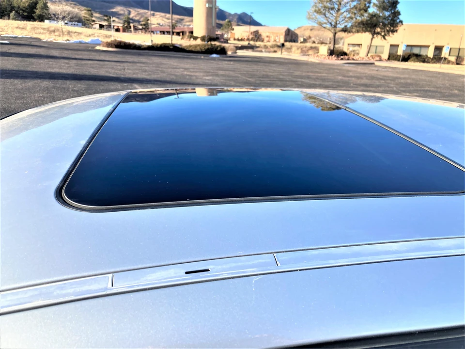 2000 BMW E39 540i - Image 16 of 31