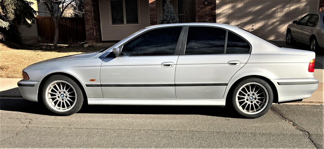 2000 BMW E39 540i - Image 7 of 31