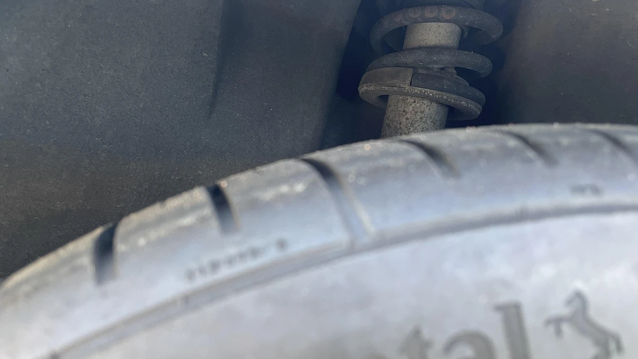 2000 BMW E39 540i - Image 17 of 31