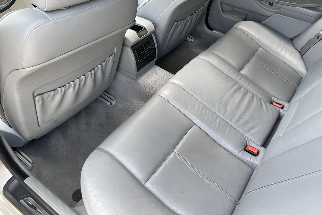 2000 BMW E39 540i - Image 20 of 31