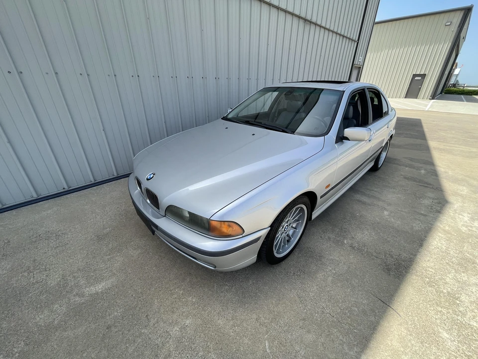 2000 BMW E39 540i - Image 6 of 31