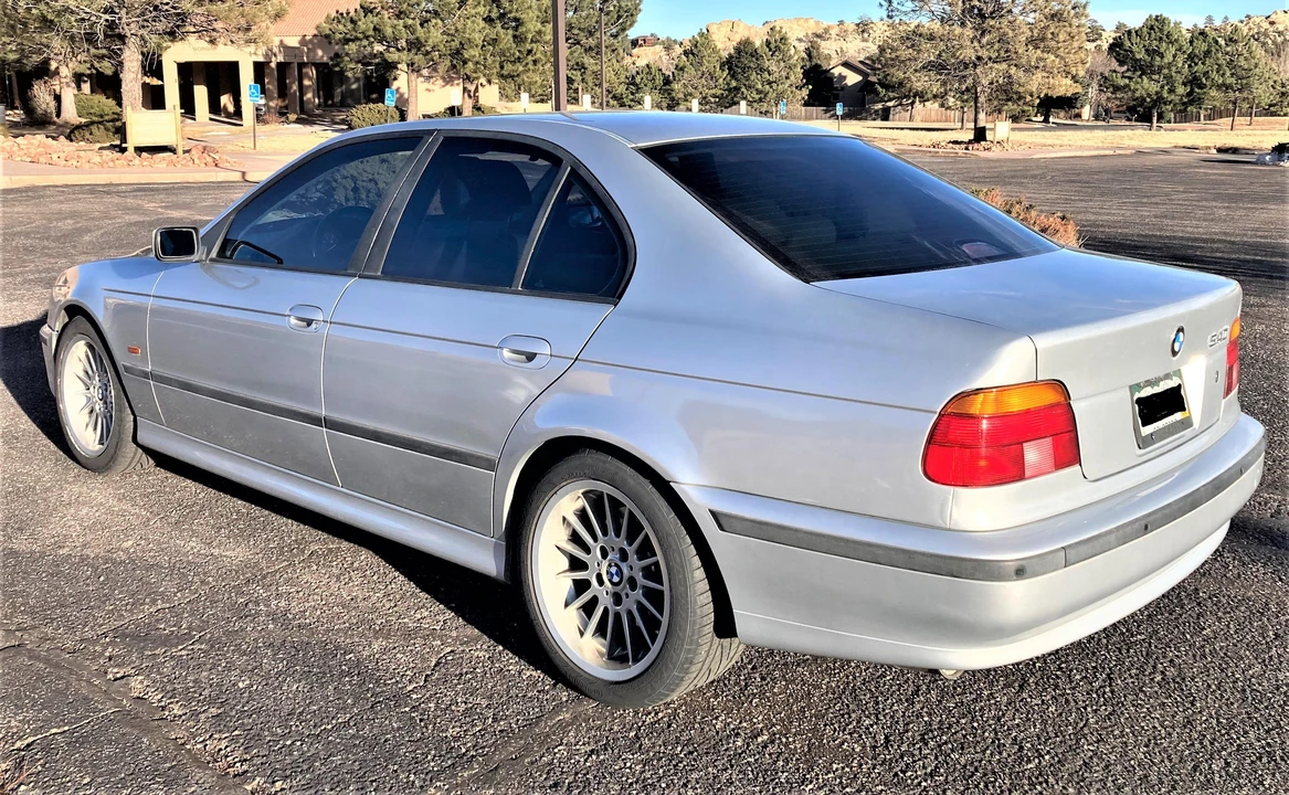 2000 BMW E39 540i - Image 8 of 31