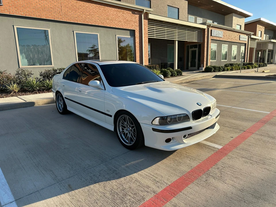 2000 BMW E39 540i - Image 22 of 31