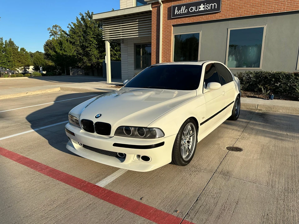 2000 BMW E39 540i - Image 7 of 31