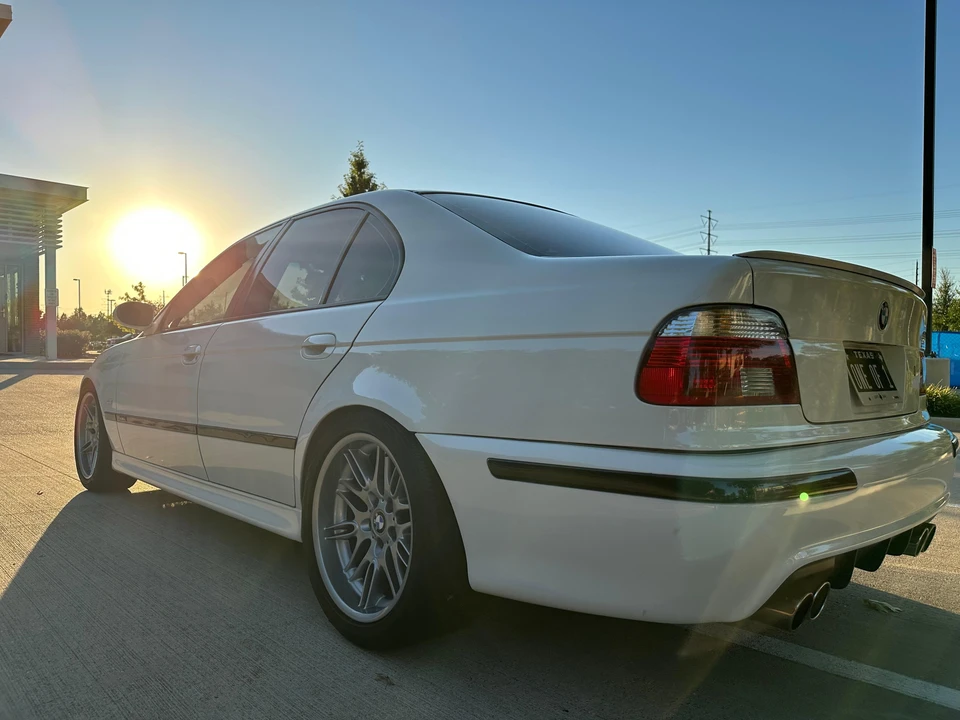 2000 BMW E39 540i - Image 9 of 31