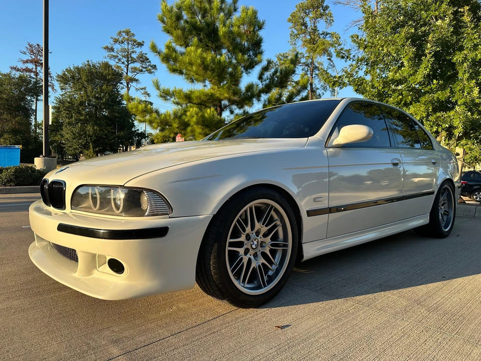 2000 BMW E39 540i - Image 8 of 31