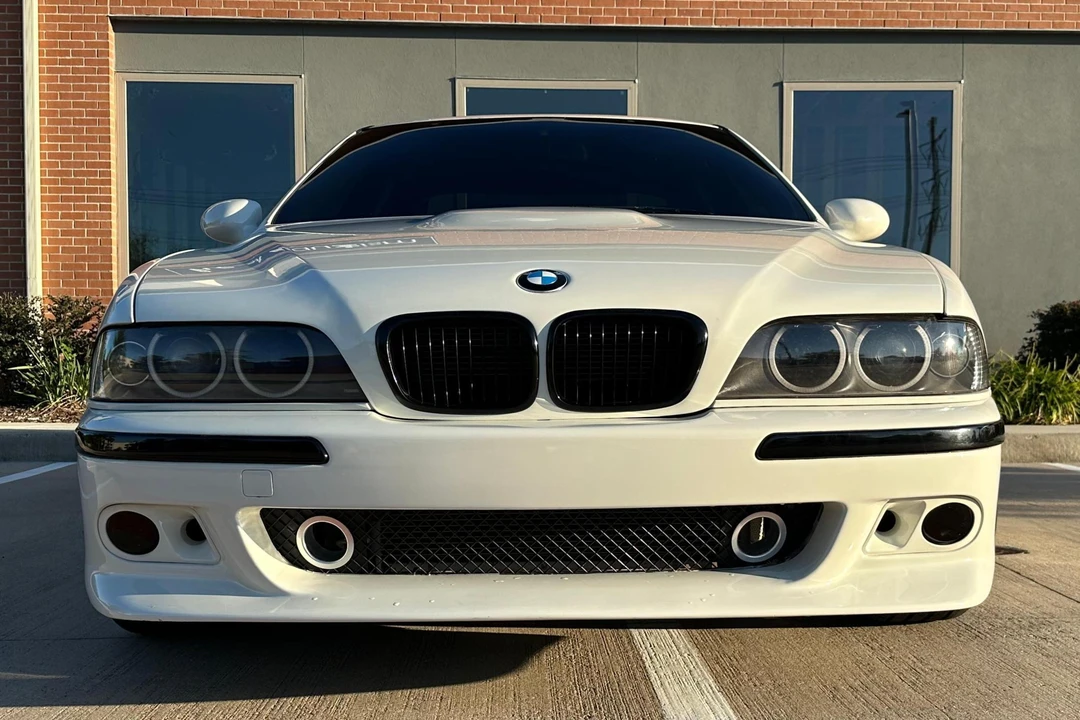 2000 BMW E39 540i - Image 2 of 31