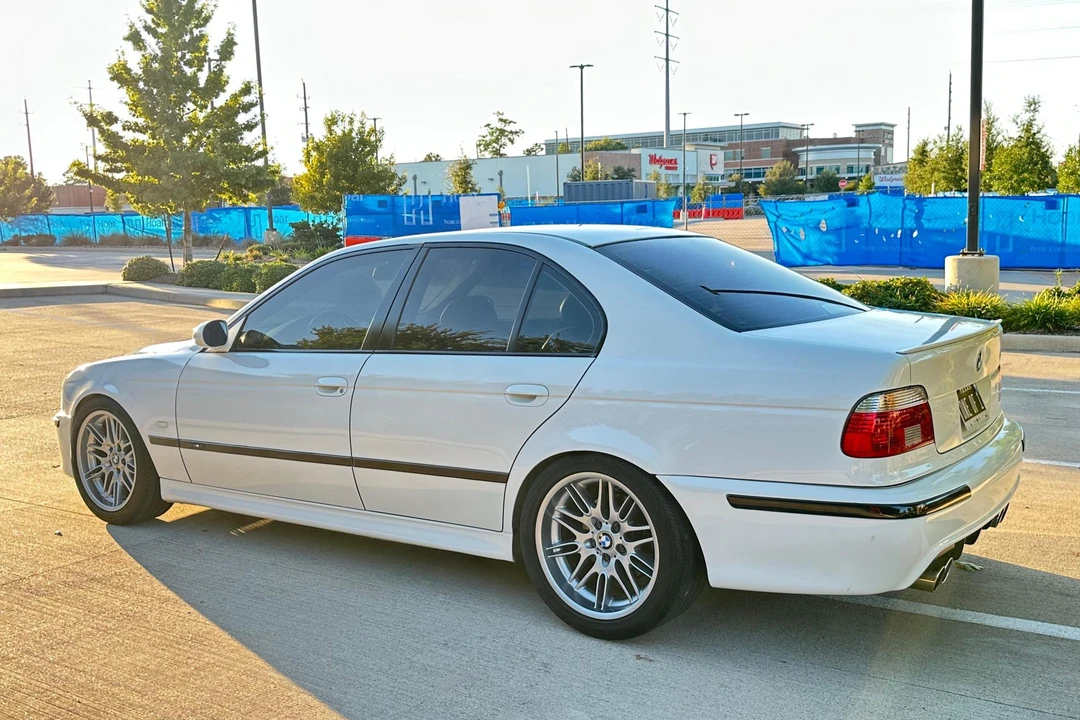 2000 BMW E39 540i - Image 4 of 31