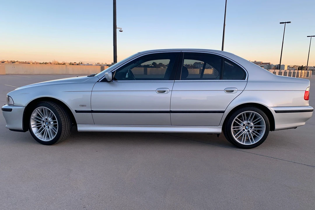 2000 BMW E39 540i - Image 3 of 31