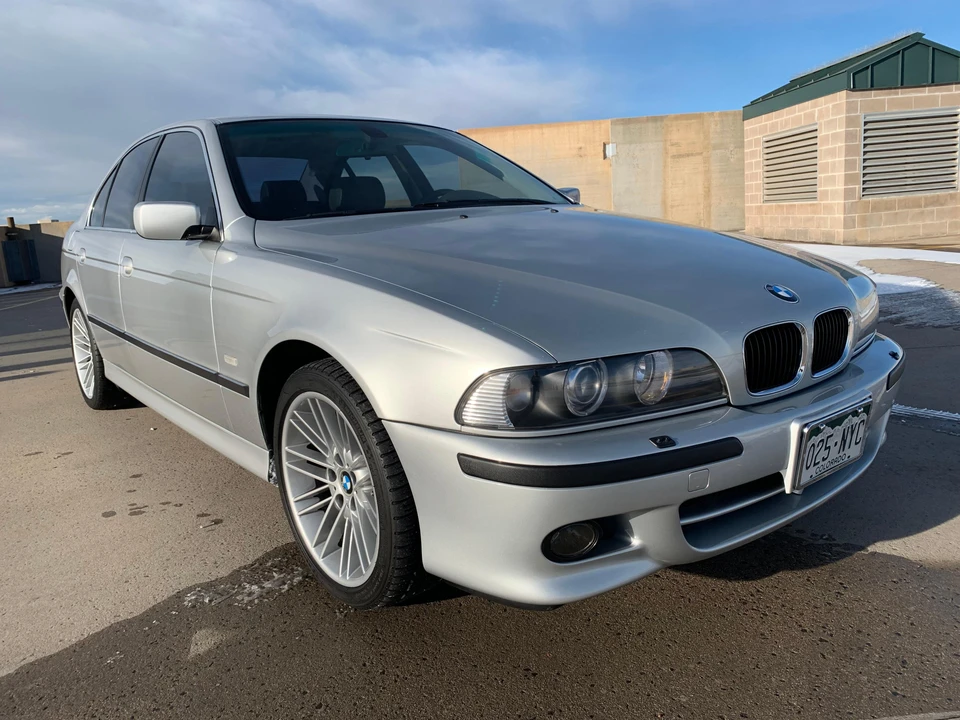 2000 BMW E39 540i - Image 14 of 31