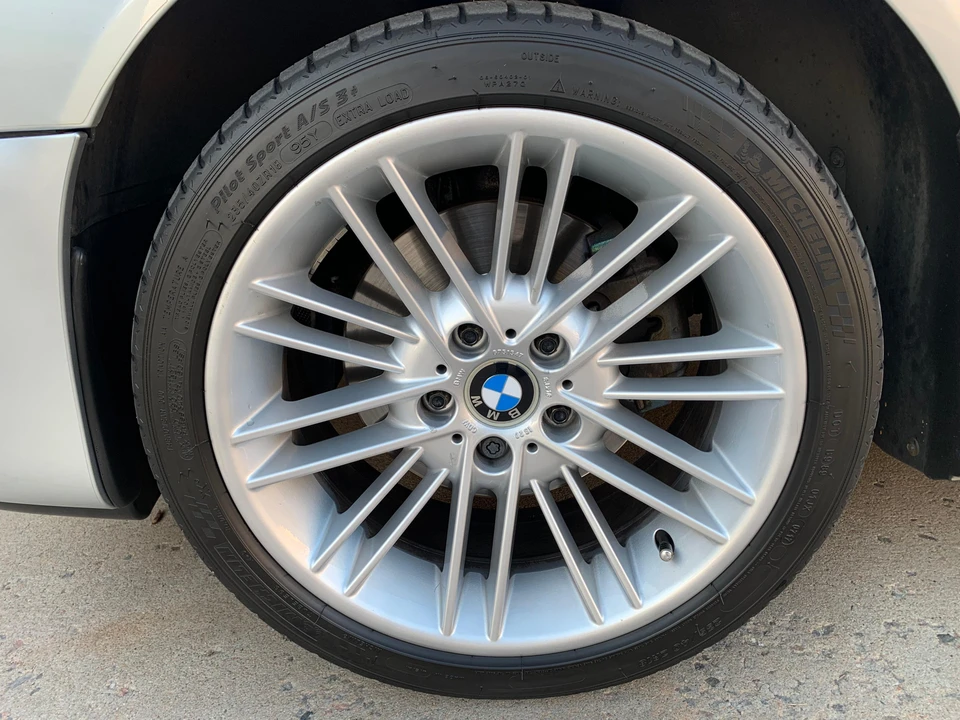 2000 BMW E39 540i - Image 18 of 31