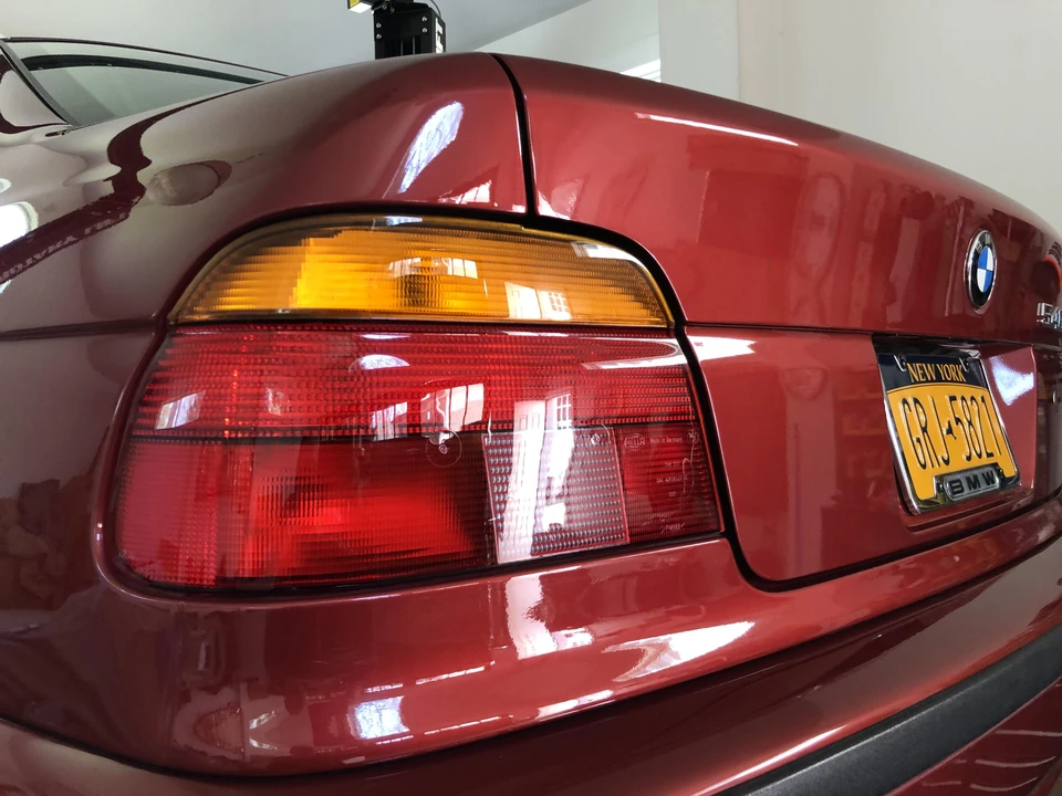 2000 BMW E39 540i - Image 27 of 31