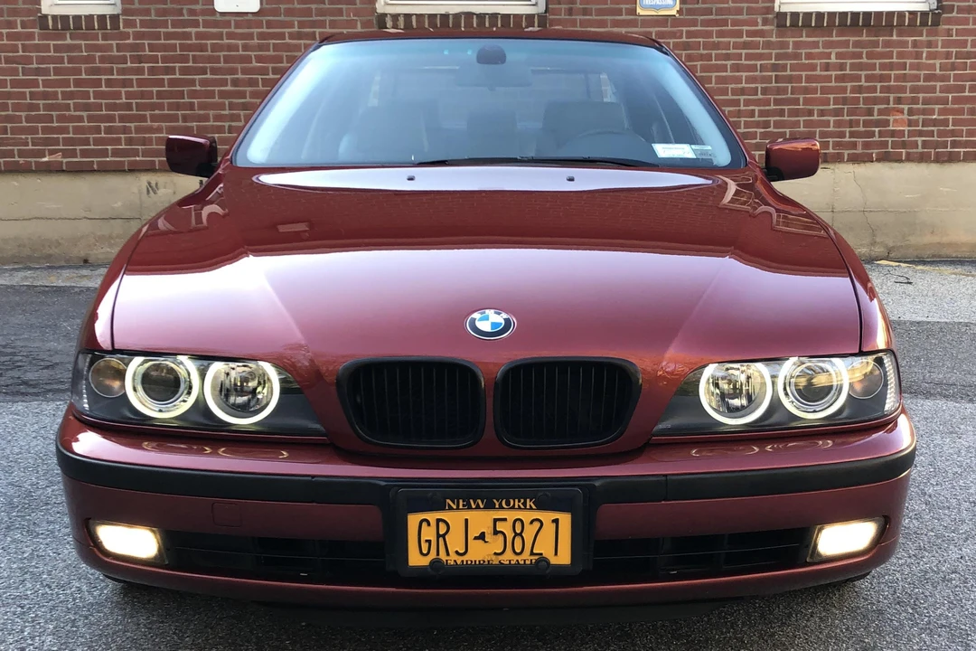2000 BMW E39 540i - Image 2 of 31