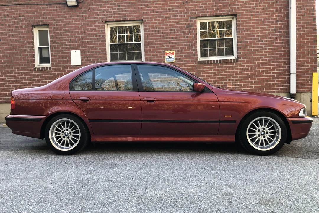 2000 BMW E39 540i - Image 3 of 31