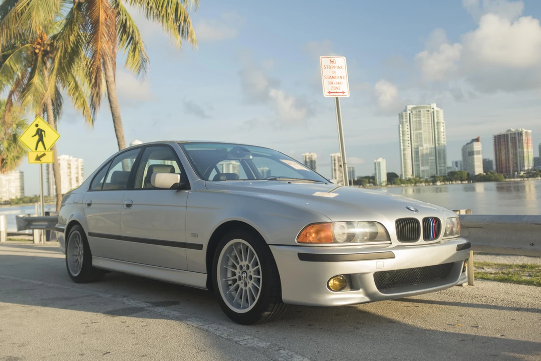 2000 BMW E39 540i - Image 2 of 31