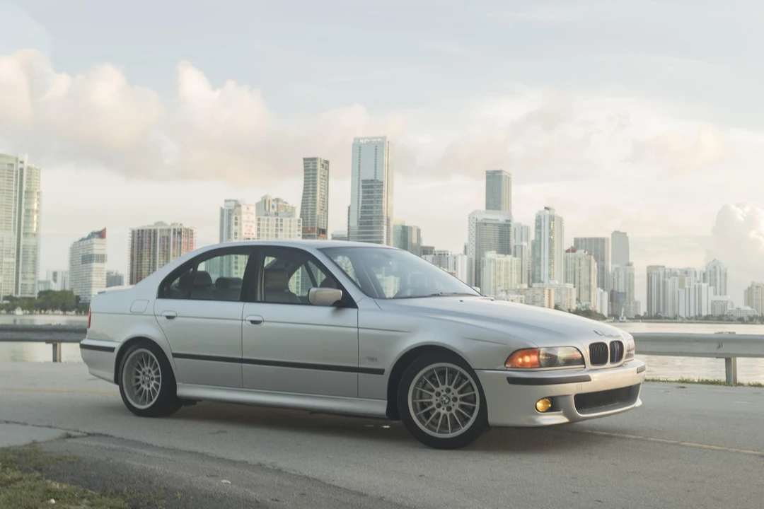 2000 BMW E39 540i - Image 8 of 31