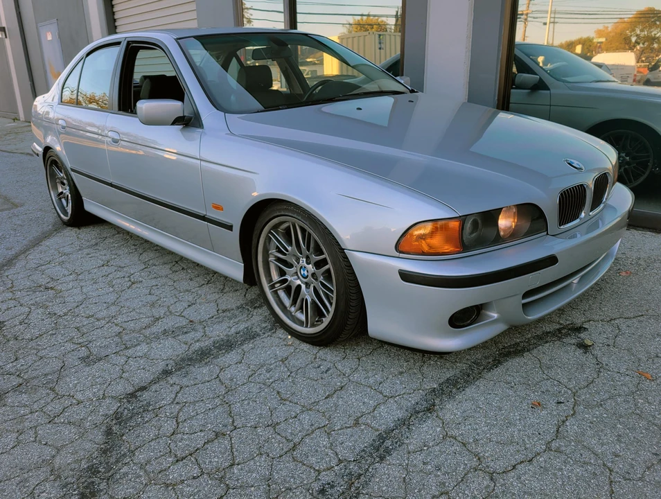 2000 BMW E39 540i - Image 21 of 31