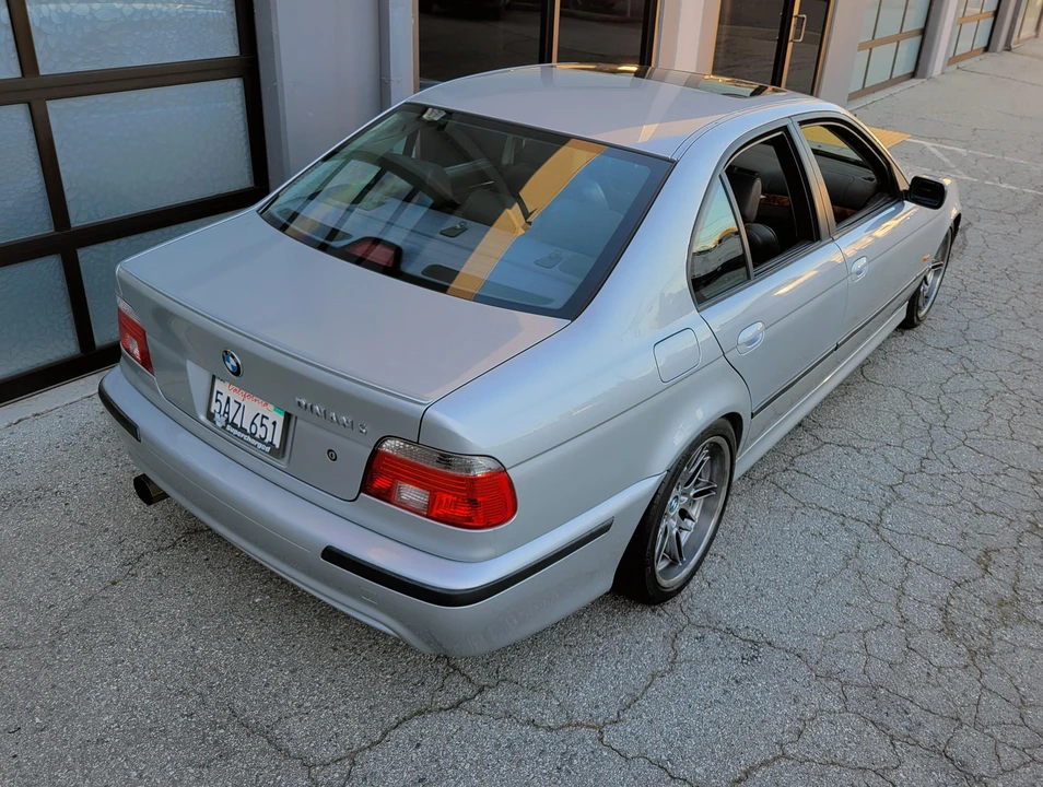 2000 BMW E39 540i - Image 15 of 31