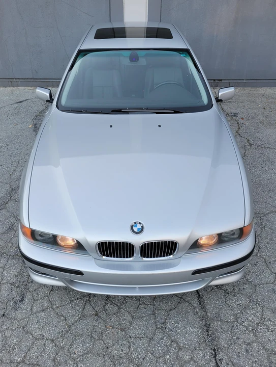 2000 BMW E39 540i - Image 24 of 31