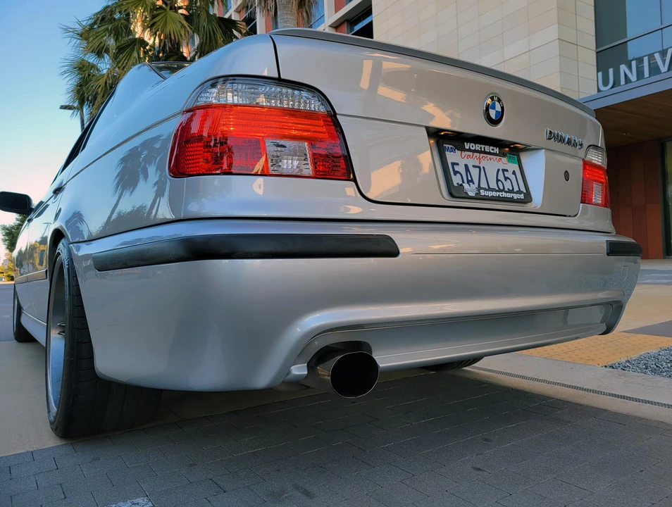 2000 BMW E39 540i - Image 13 of 31