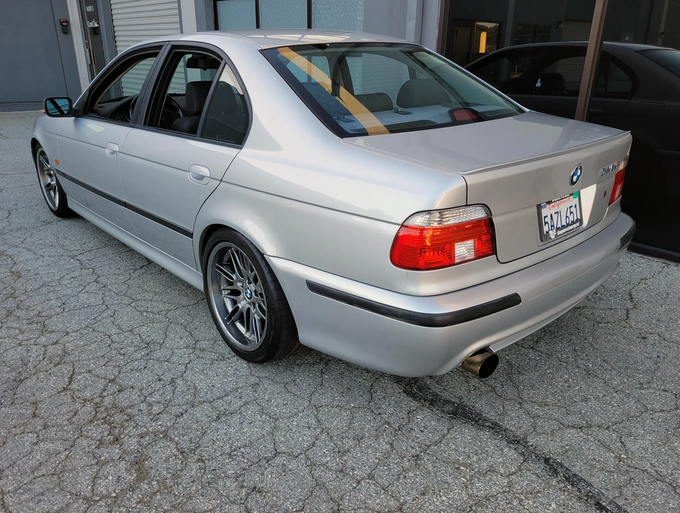 2000 BMW E39 540i - Image 11 of 31