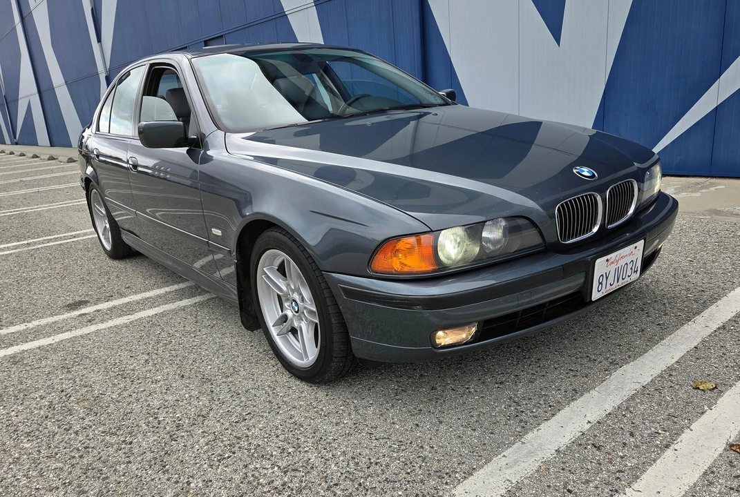 2000 BMW E39 540i - Image 23 of 31