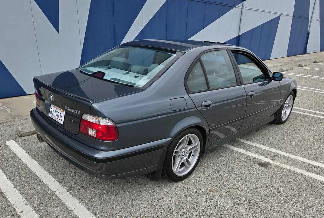2000 BMW E39 540i - Image 17 of 31