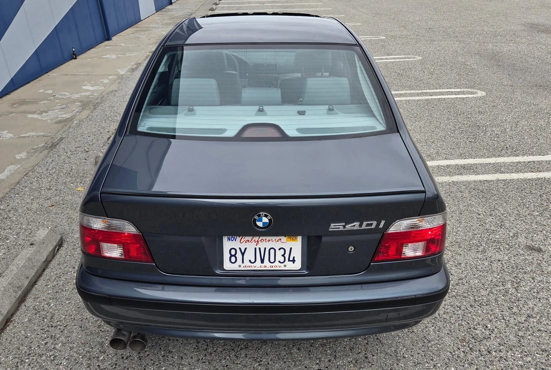 2000 BMW E39 540i - Image 15 of 31