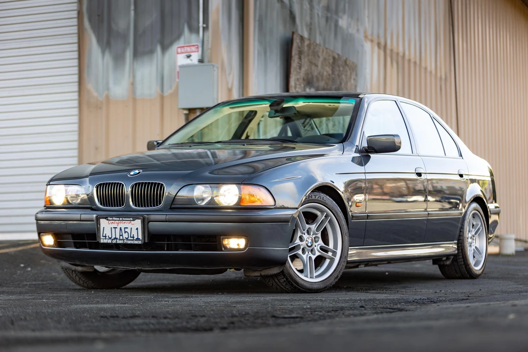 2000 BMW E39 540i - Image 7 of 31