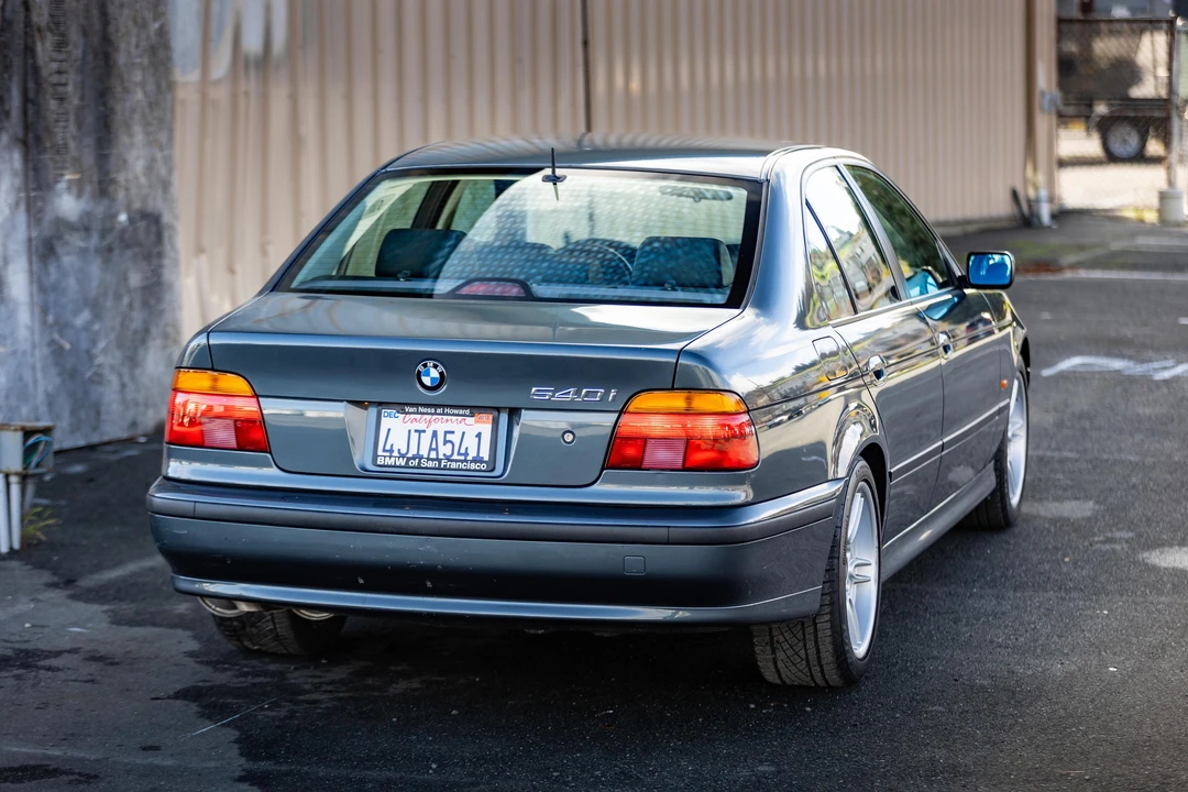 2000 BMW E39 540i - Image 24 of 31