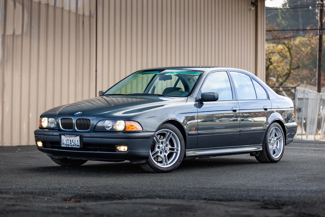 2000 BMW E39 540i - Image 11 of 31