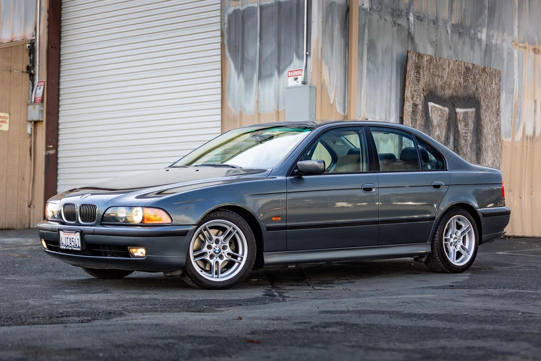 2000 BMW E39 540i - Image 15 of 31
