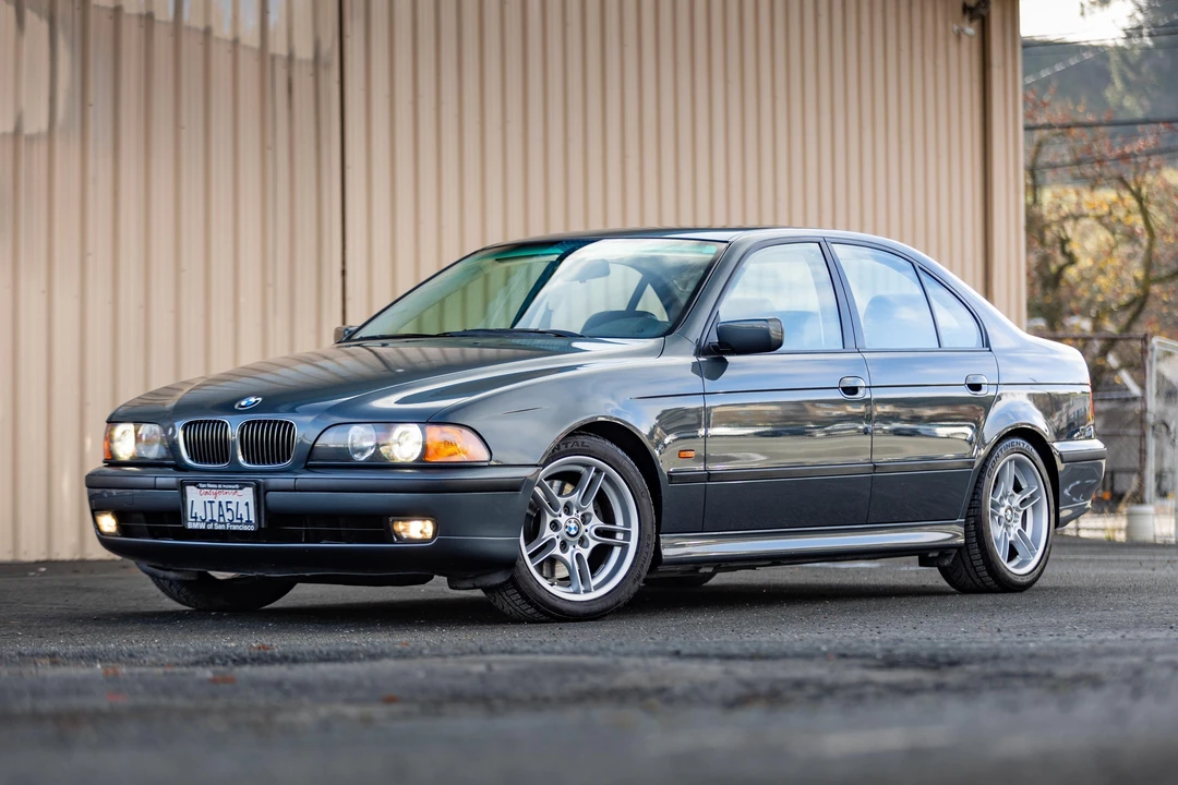 2000 BMW E39 540i - Image 12 of 31