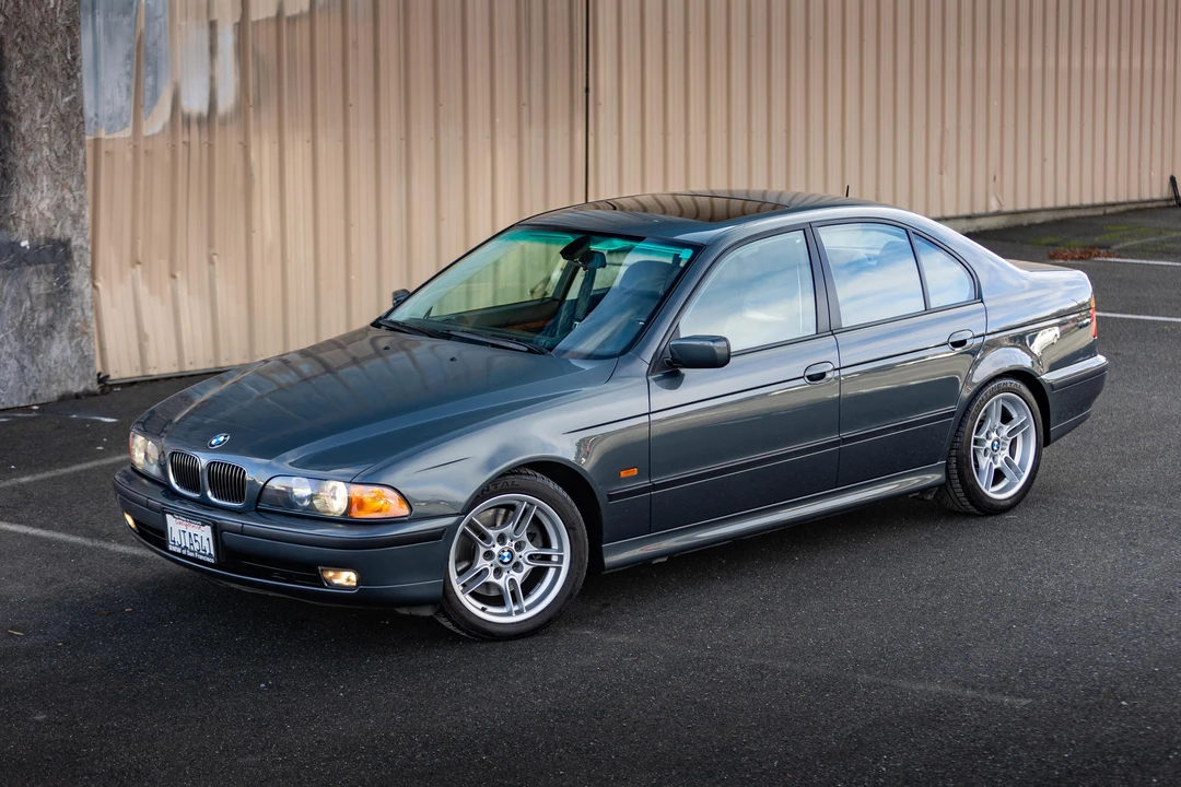 2000 BMW E39 540i - Image 14 of 31