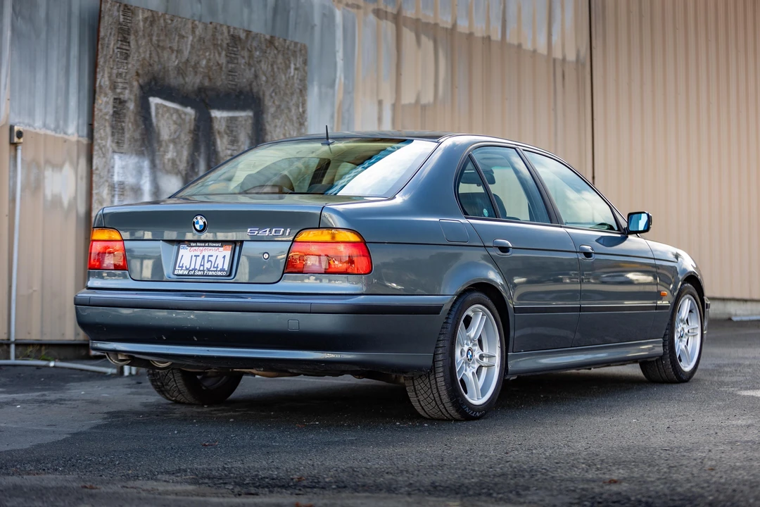 2000 BMW E39 540i - Image 25 of 31