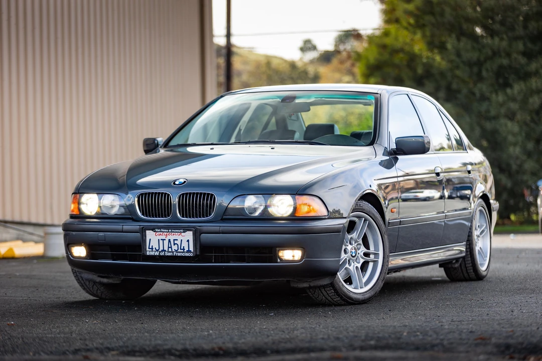 2000 BMW E39 540i - Image 10 of 31