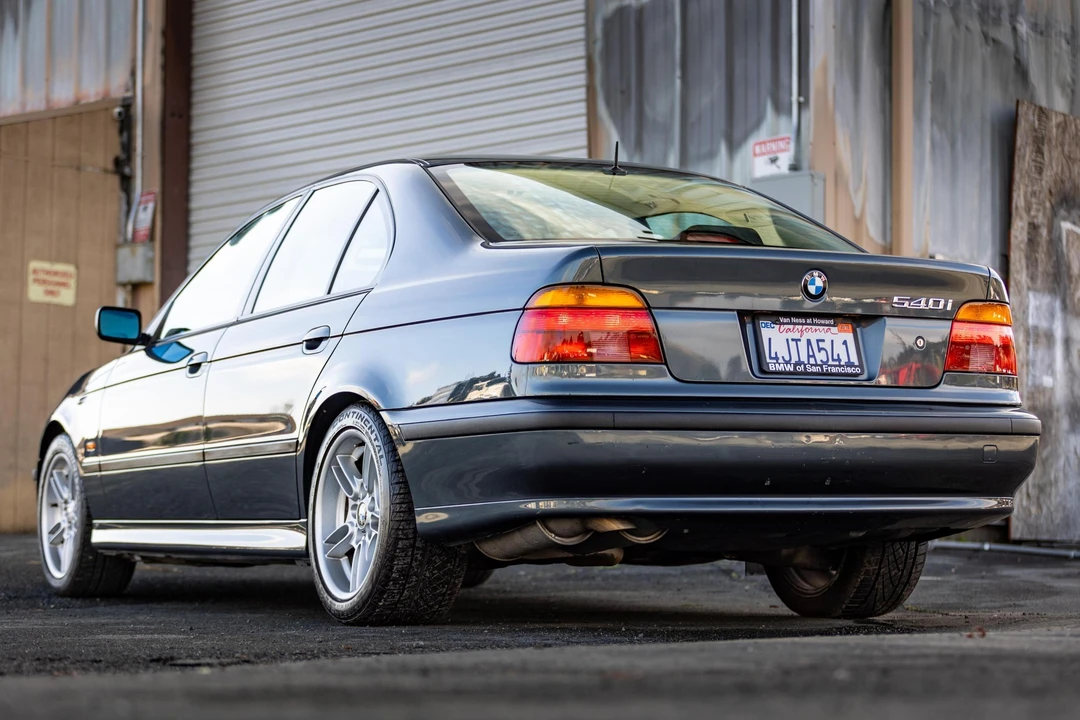 2000 BMW E39 540i - Image 4 of 31