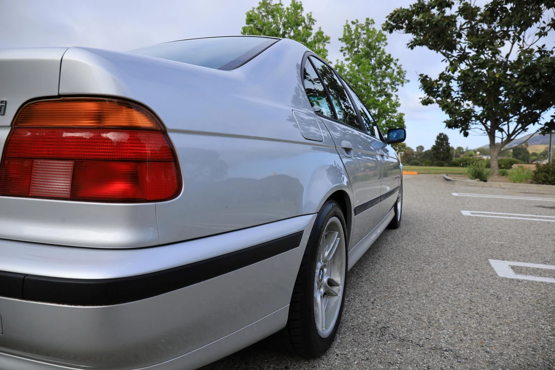 2000 BMW E39 540i - Image 27 of 31